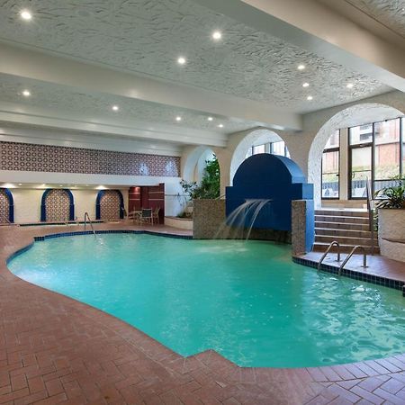 Aksarben Suites Trademark Collection By Wyndham Omaha Eksteriør bilde