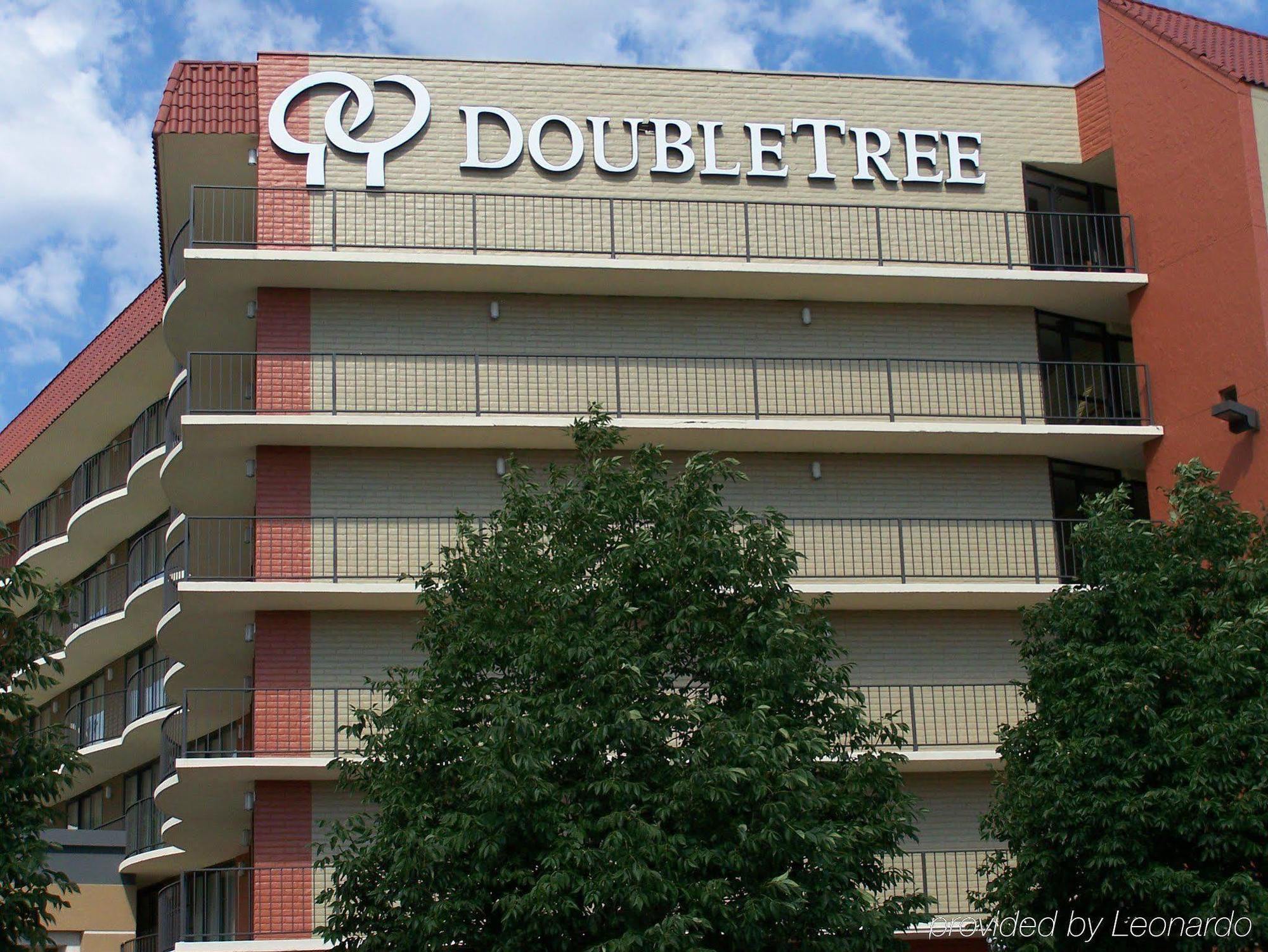 Aksarben Suites Trademark Collection By Wyndham Omaha Eksteriør bilde