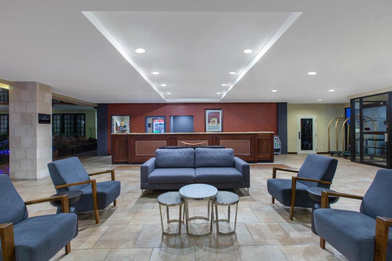 Aksarben Suites Trademark Collection By Wyndham Omaha Eksteriør bilde